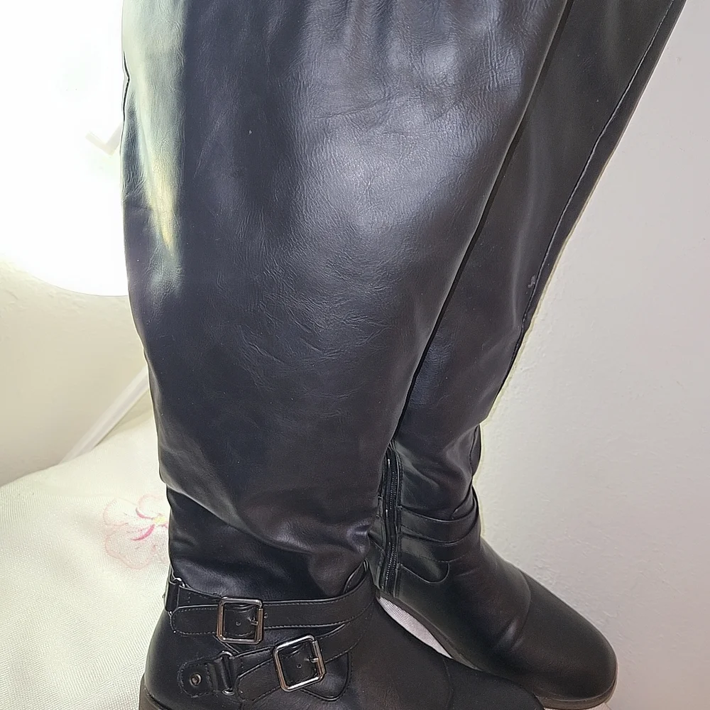 Black Leather Knee-High Boots